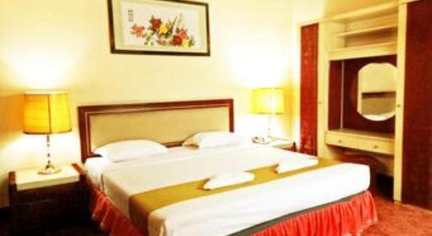 New Grand Park Hotel Surabaya Exterior foto